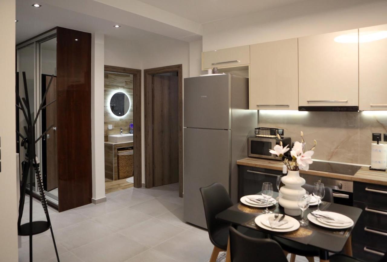La Larissa Luxury Apartments Koronis Eksteriør billede