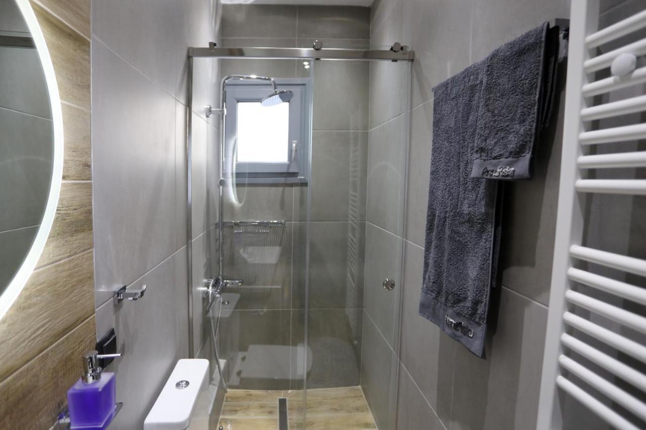 La Larissa Luxury Apartments Koronis Eksteriør billede