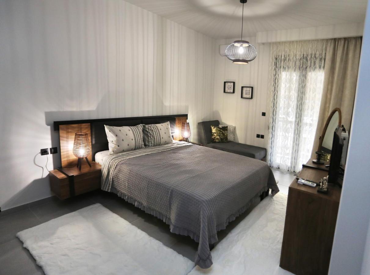 La Larissa Luxury Apartments Koronis Eksteriør billede