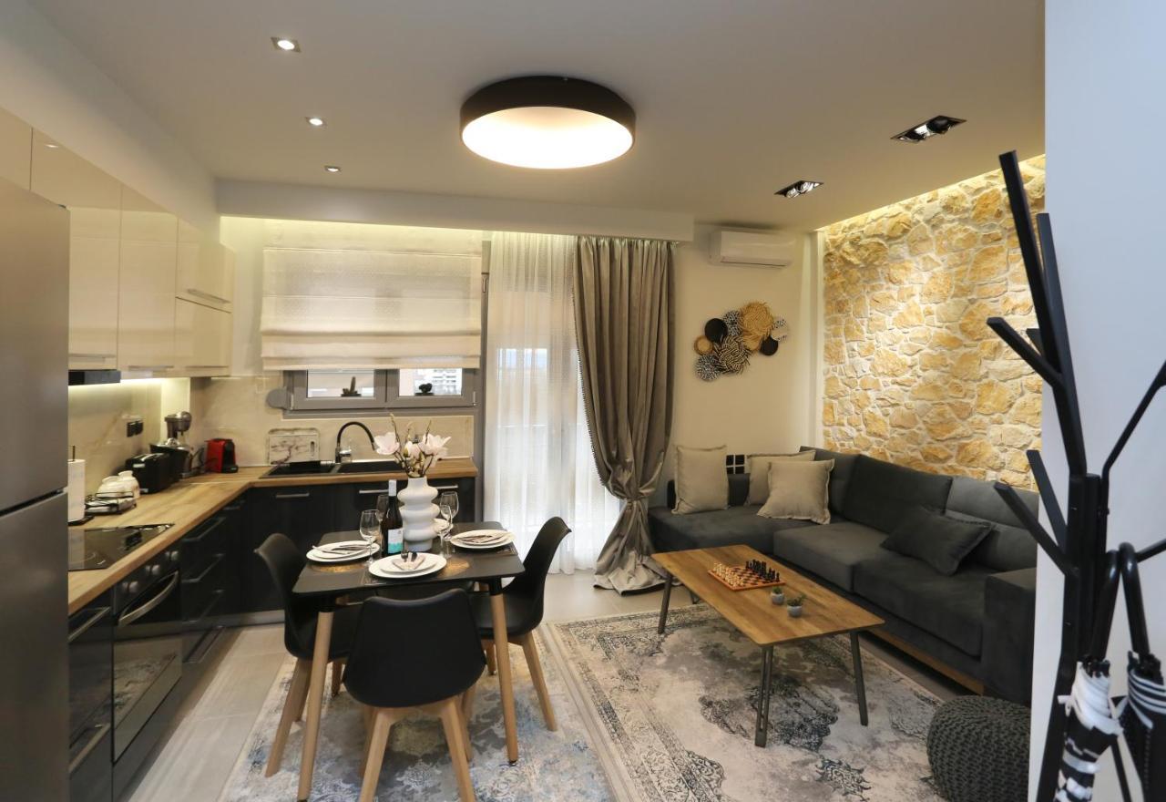 La Larissa Luxury Apartments Koronis Eksteriør billede