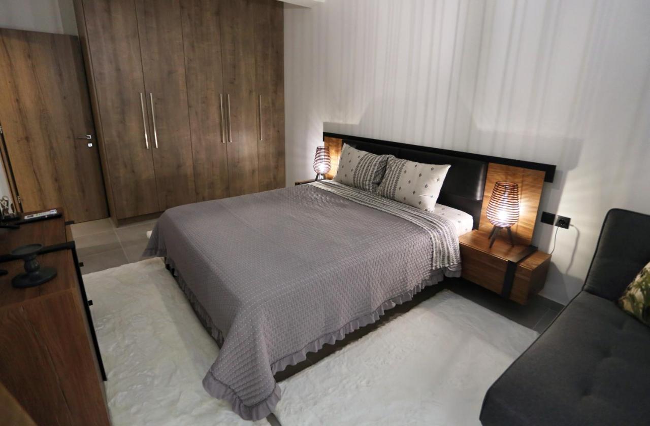 La Larissa Luxury Apartments Koronis Eksteriør billede